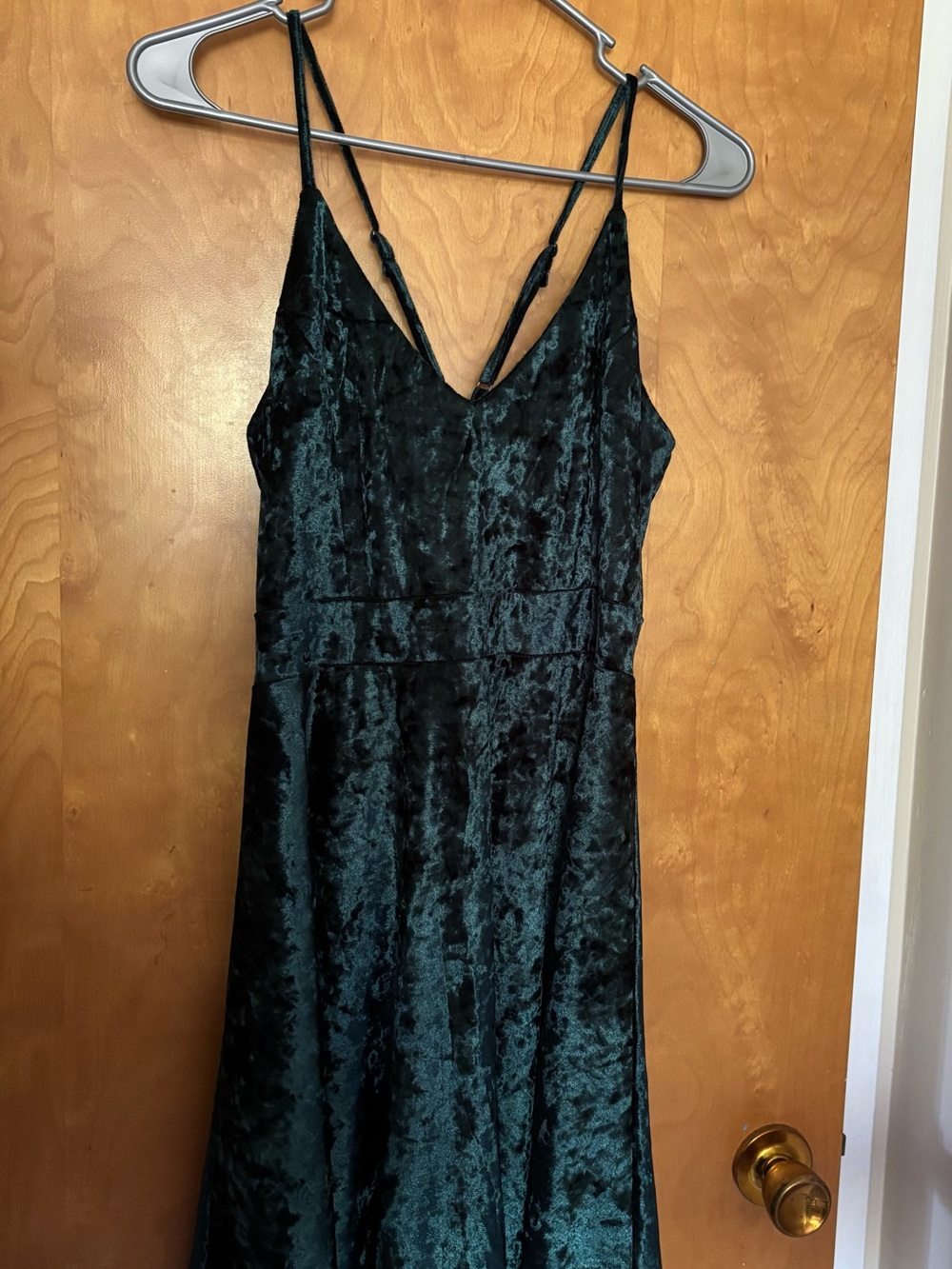 Elegant Velvet Slip Dress - Deep Green